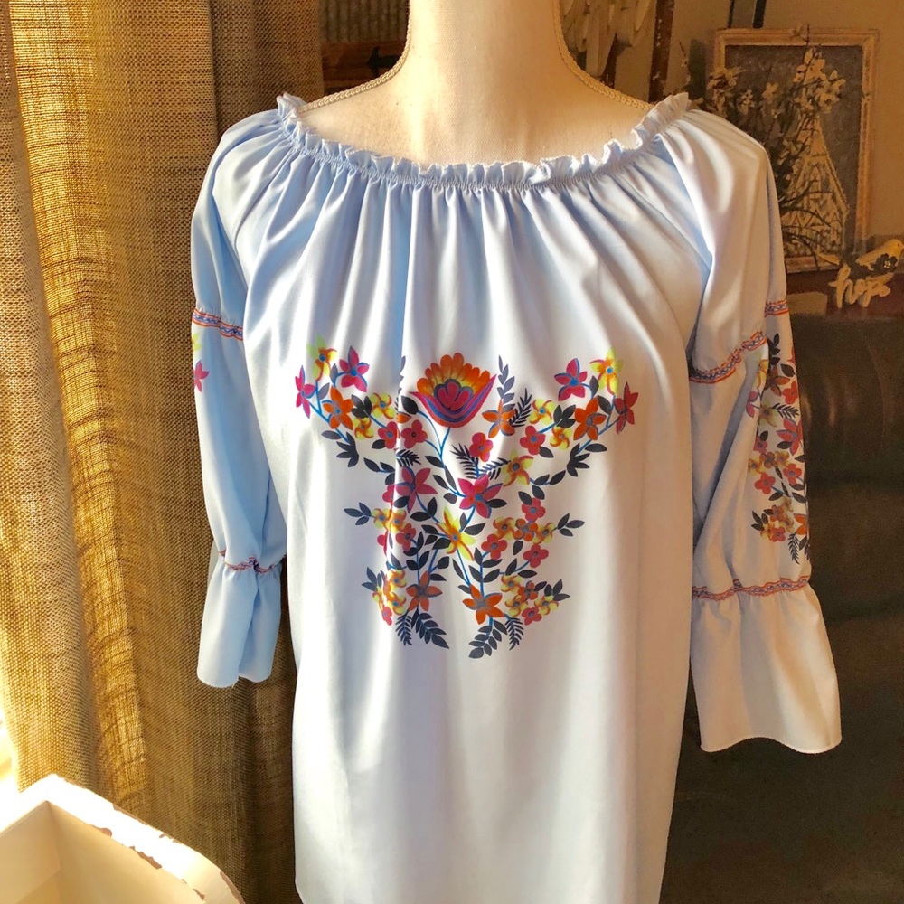 Ladies boutique tops